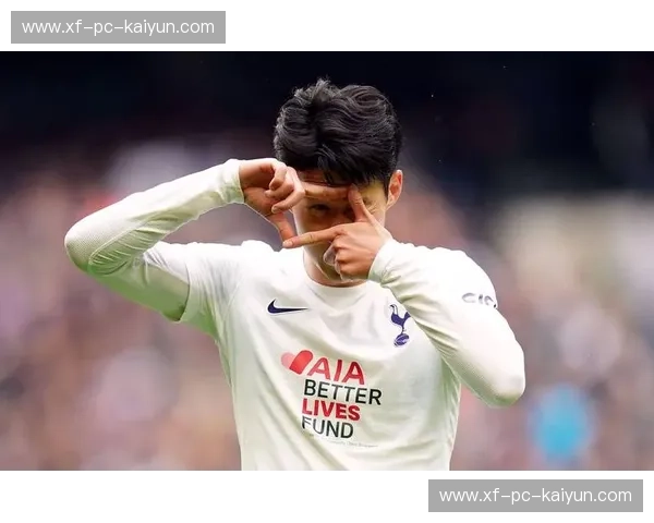 蓝黑与白百合的史诗对决：欧冠赛场上的国米与热刺